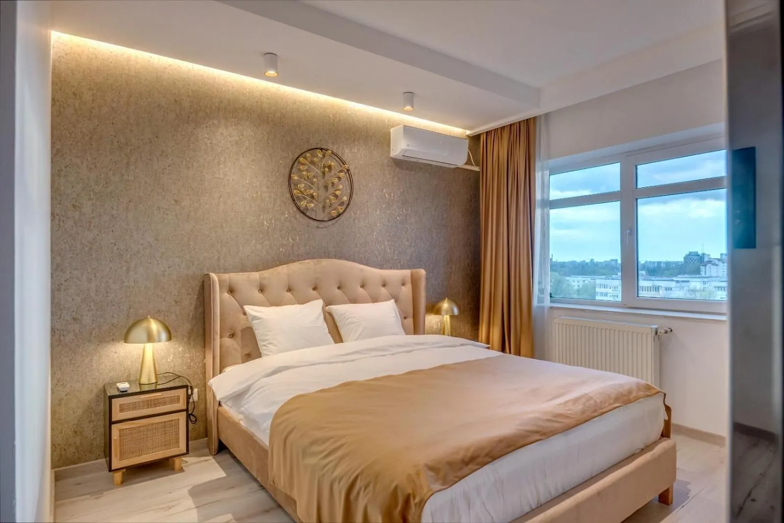 Moon Accommodation Bucharest Apartment