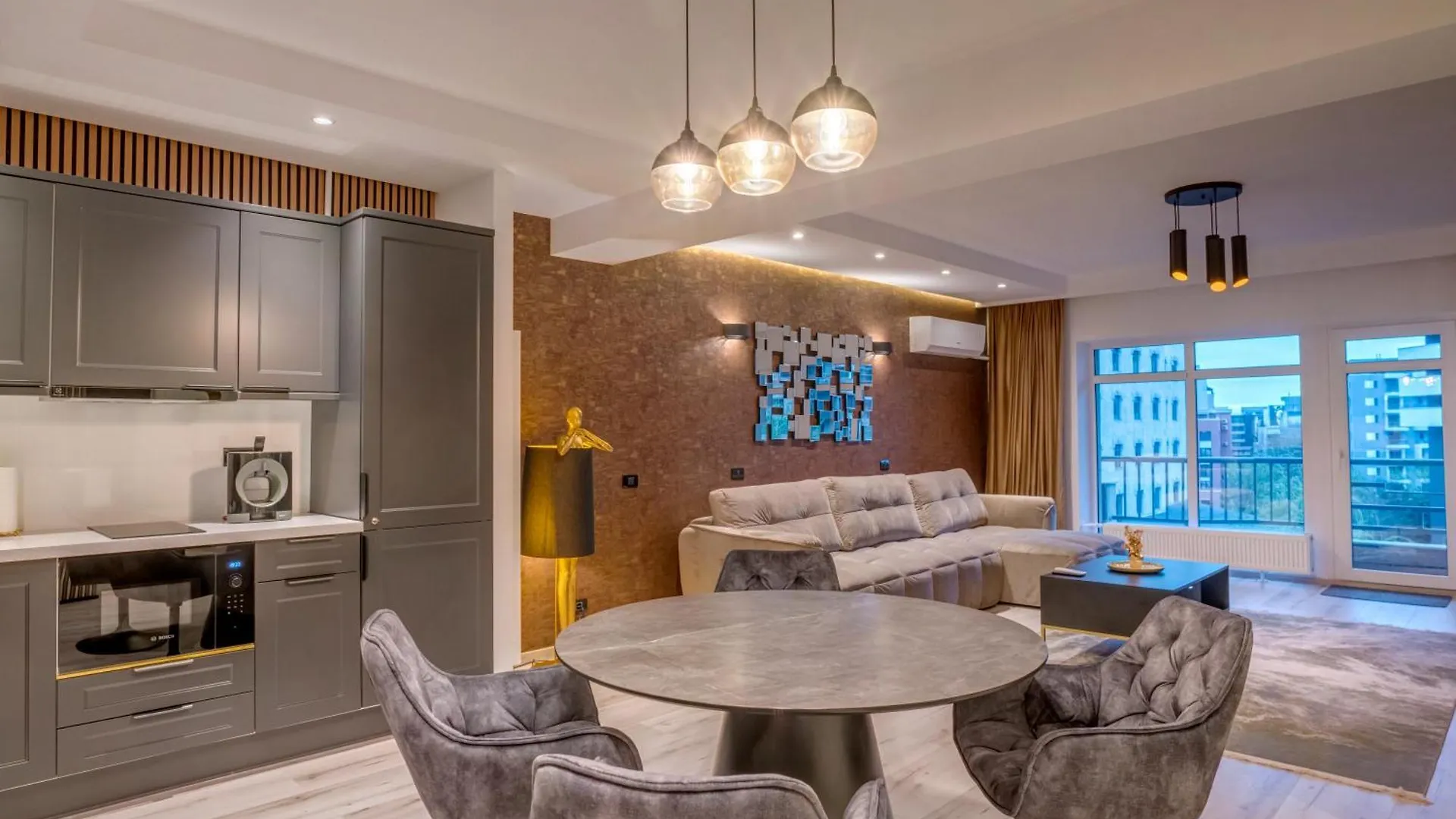 Moon Accommodation Bucharest Romania