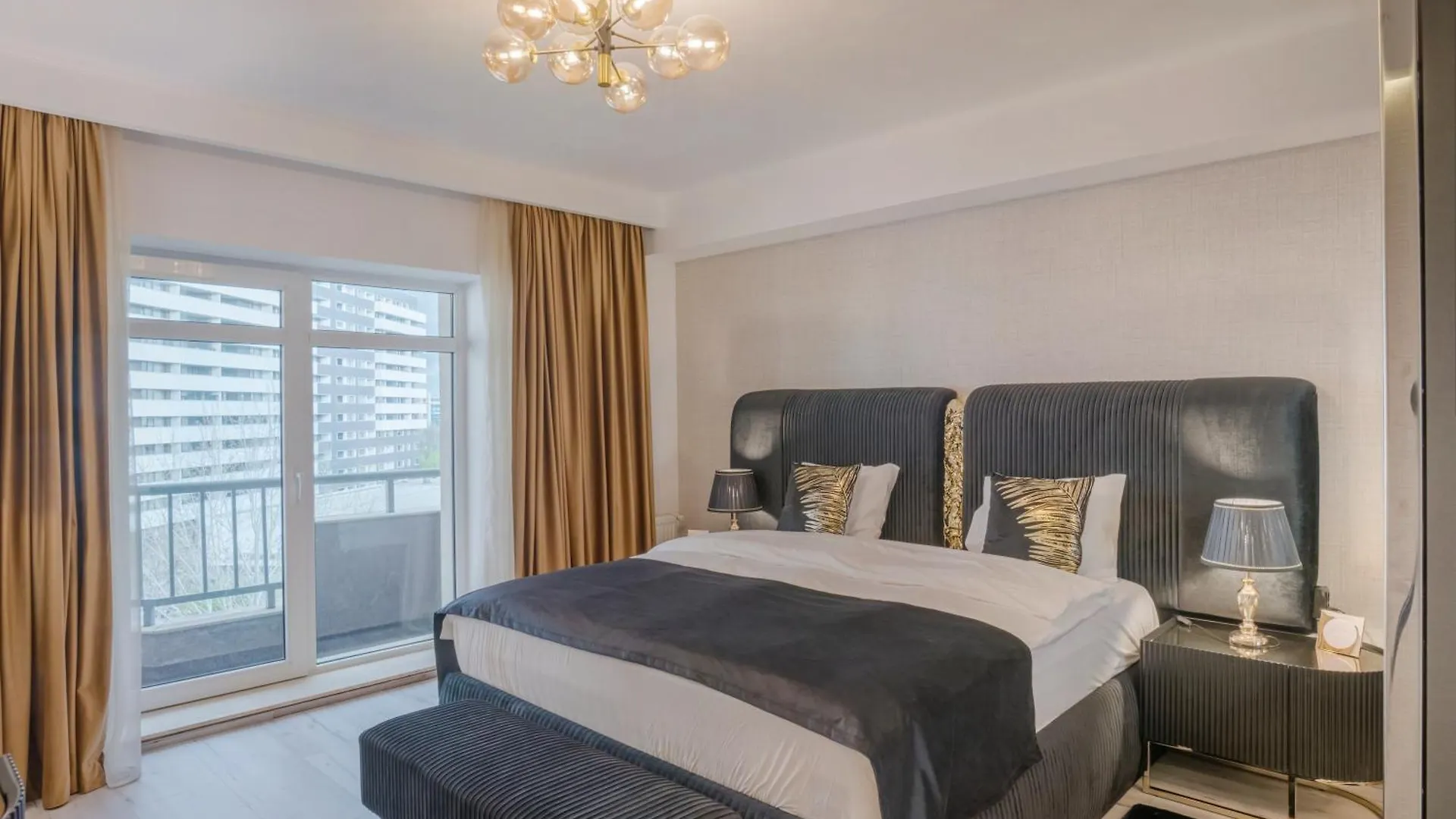 Moon Accommodation Bucharest